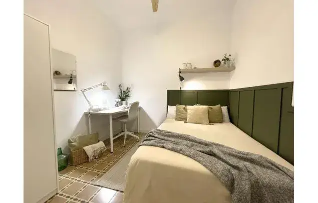 Alquiler Habitacion 65m2 Barcelona Carrer D'Aragó