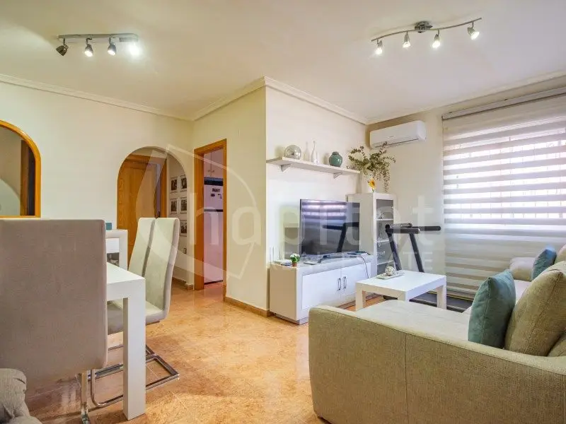 Adosado con Jardin en Los Montesinos 3 Dormitorios 2 Baños