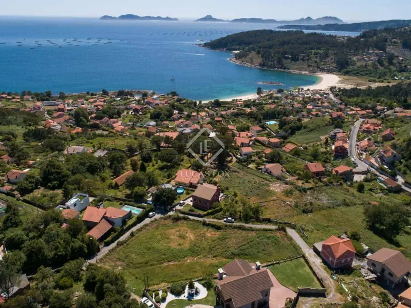 Parcela en Venta en Cangas Pontevedra con Vistas al Mar
