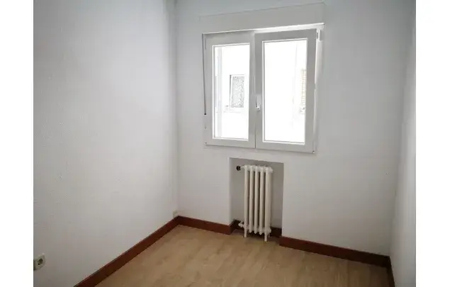 Alquiler Piso 3 Dormitorios 65m2 Madrid Centro Financiero