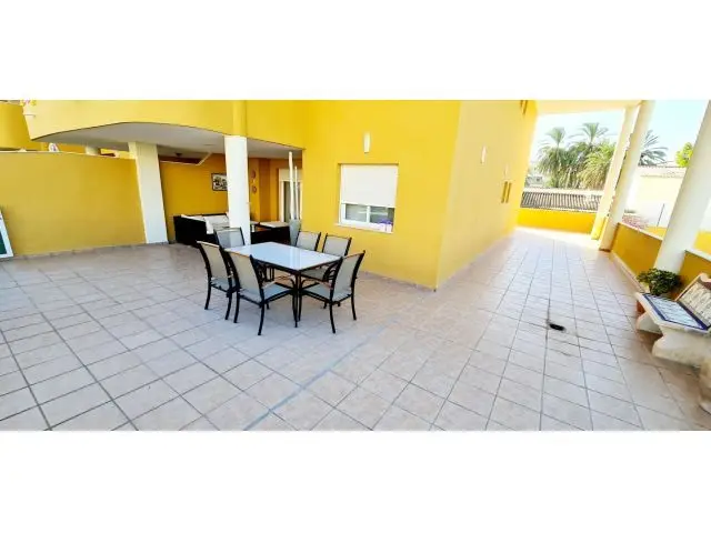 Alquiler Anual Apartamento Denia 2 Dormitorios Piscina Parking