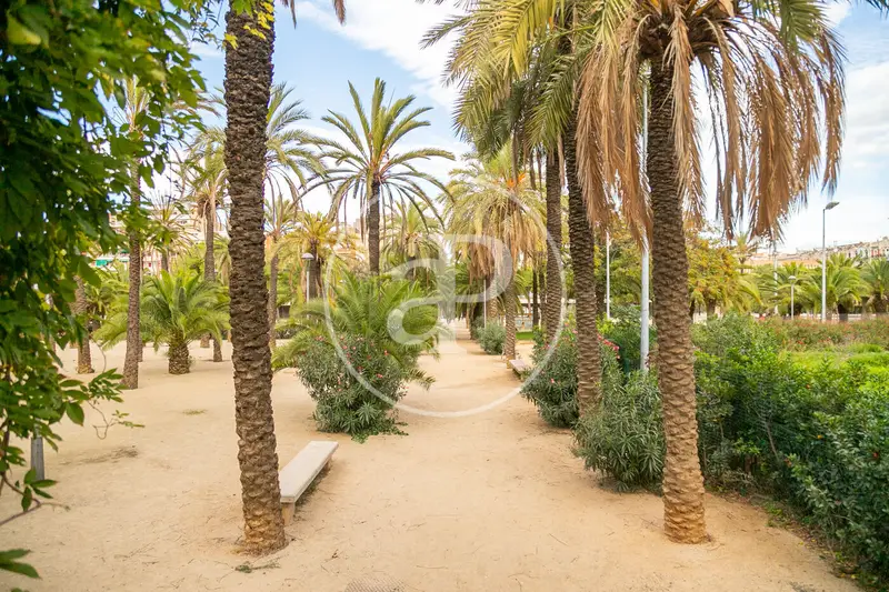 3 Pisos en Venta en Sants - Ideal Inversores
