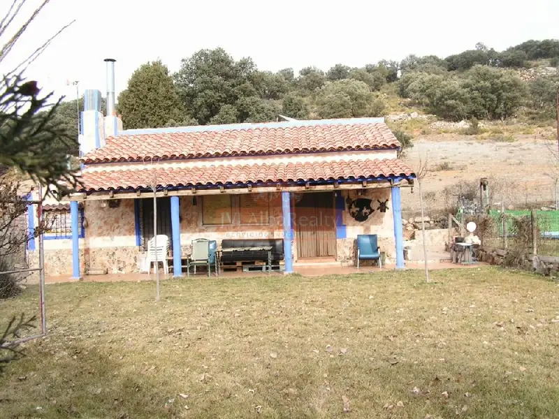 Venta Parcela con Chimenea en Robledo
