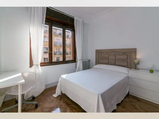 Habitación alquiler Oviedo, España