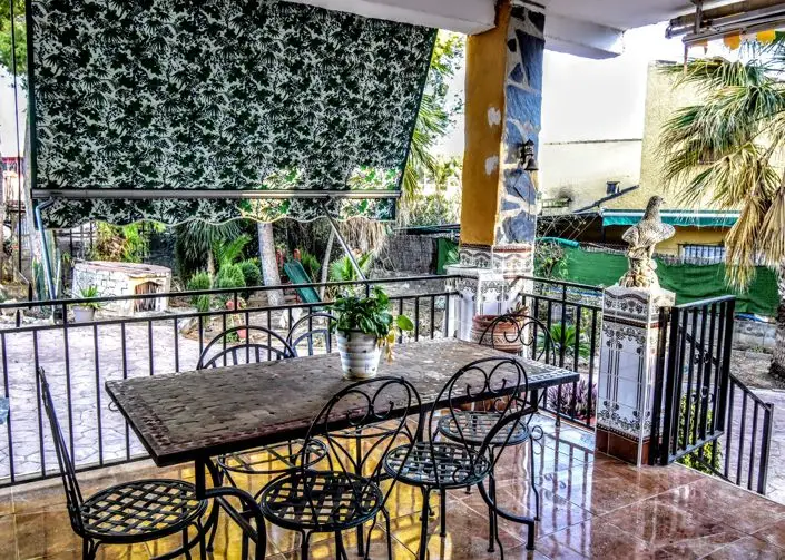 Villa de Lujo en Venta 6 Dormitorios Vilamarxant