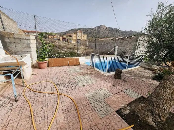 Casa en Barinas 3 Dormitorios 2 Baños Para Reformar
