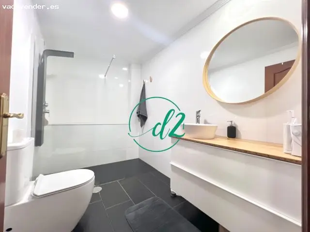 Amplio Piso con Terraza y Garaje en Celanova REF1369