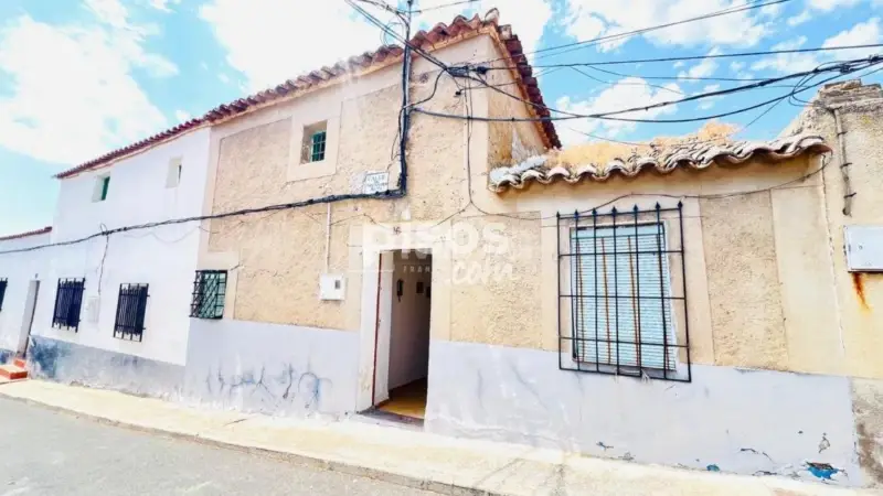Casa en Noez Toledo 147m2 a reformar