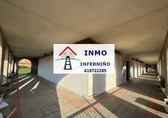 Venta Local Comercial 308m2 Naron 3 Habitaciones
