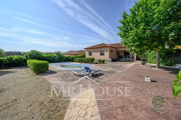 Chalet Independiente en El Viso de San Juan