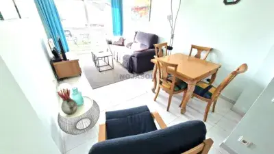 Apartamento en venta en Calle de los Pinares, cerca de Calle de las Gitas