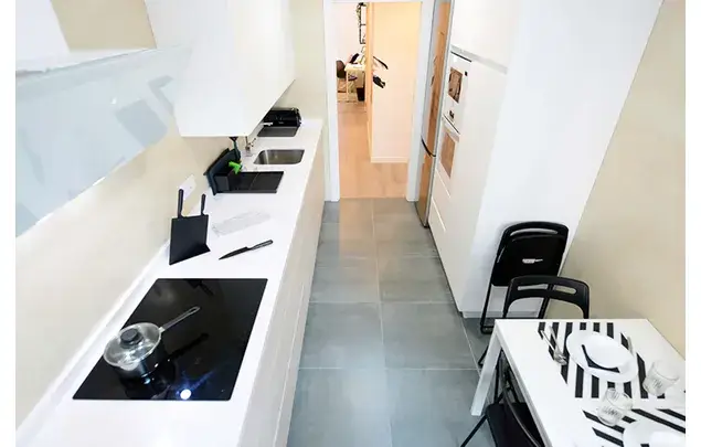 Habitacion 90m2 Bilbao Estancia Media Larga