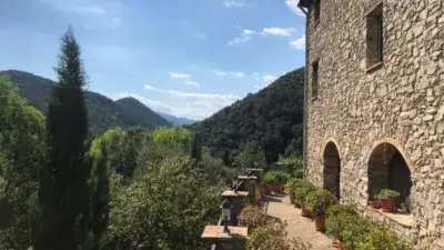 Masía con 31 Hectáreas en la Garrotxa Ideal Casa Rural