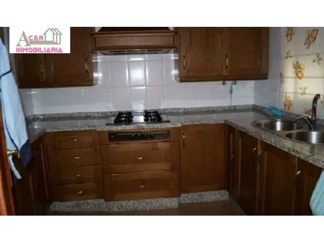 Piso en Venta Rebajado 80m2  3 Dormitorios Ascensor Parking Trastero