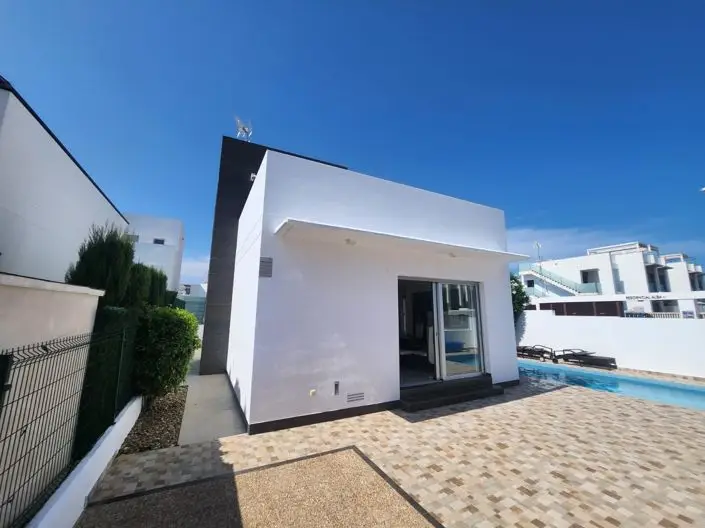 Villa en Venta Ciudad Quesada 3 Dormitorios Piscina Privada
