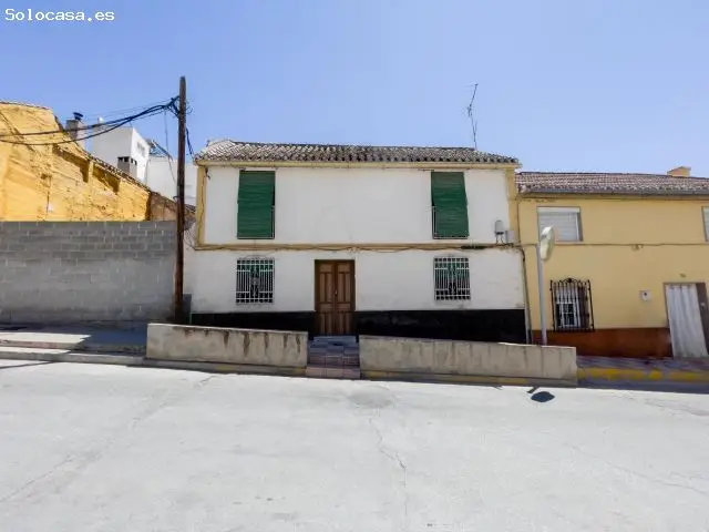Casa en Pinos Puente Centro para Reformar 127m2 4 Habitaciones