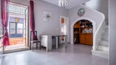 Casa adosada en venta en Calle Real, cerca de Avenida de Concepción Rodríguez Solís