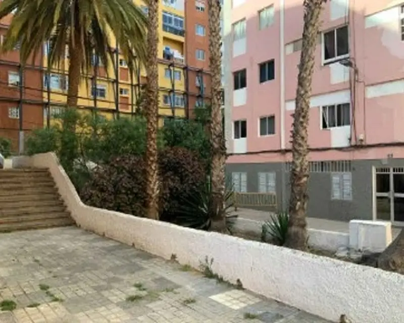 Piso 73m2 3 habitaciones 2 baños Palmas Gran Canaria