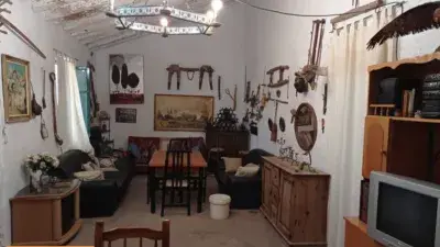 Casa antigua reformada en Carretera de Cozar