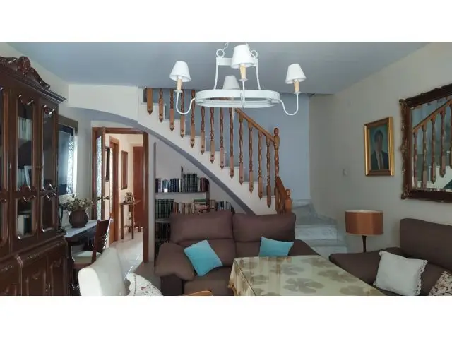 Casa en Venta en Quesada Centro con Patio