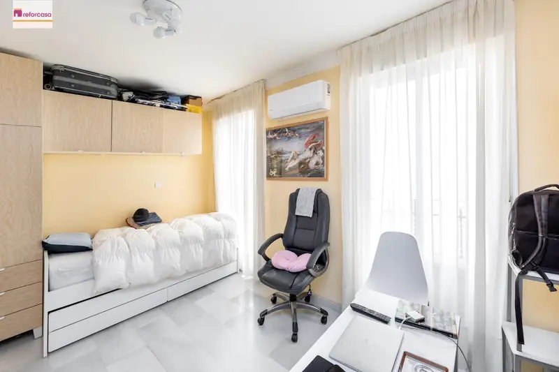 Estudio con Terraza en Realejo Granada