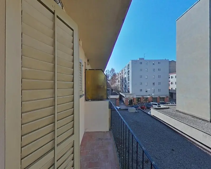 Piso 4 habitaciones 70m2 Girona