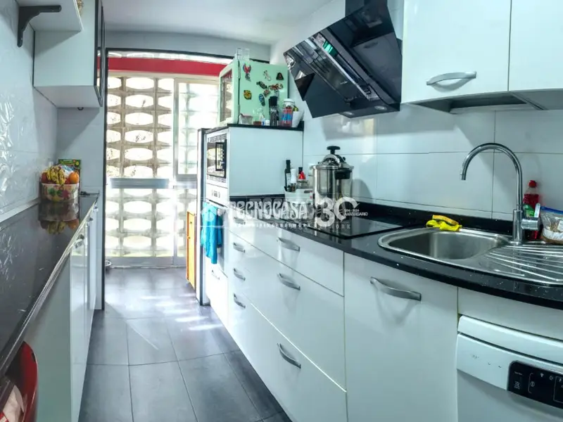 Piso en venta en Las Musas 3 habitaciones terraza