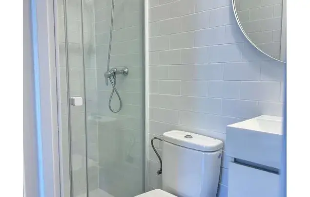 Habitaciones en Madrid con Baño Privado - Coliving Moderno