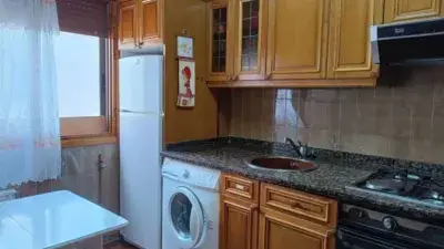 Piso en venta en Calle de Cooperativa Setura 4 habitaciones