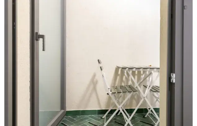 Rent 2 bedroom apartment in Barcelona