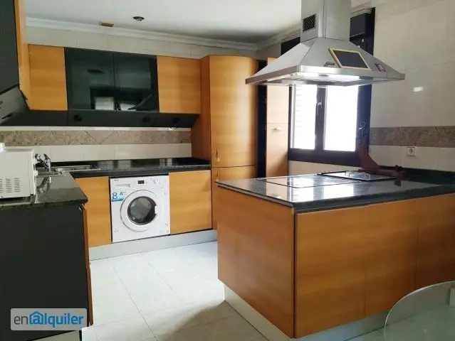 Dúplex Ático de Lujo en Oviedo Centro Estudiantes MIR