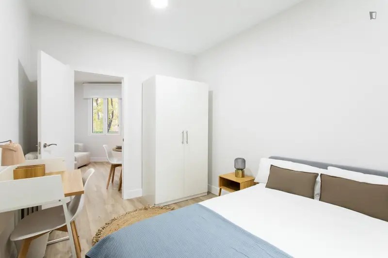 Coliving Madrid Habitaciones Amuebladas Servicios Incluidos