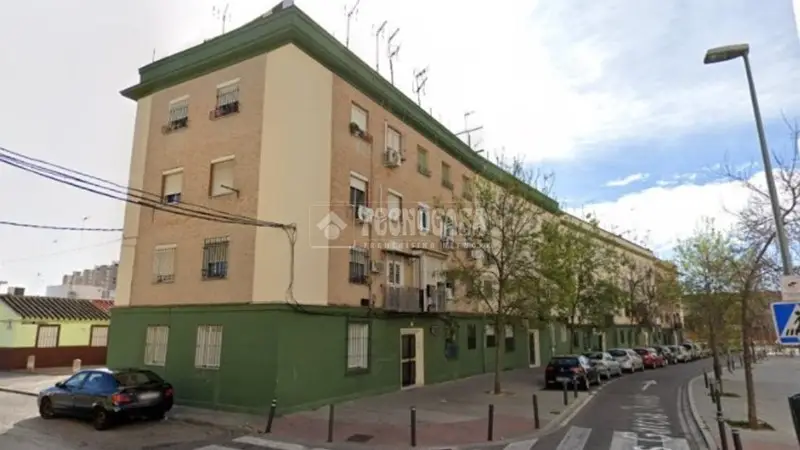 Piso en venta Amate Sevilla 2 dormitorios reformado cerca metro