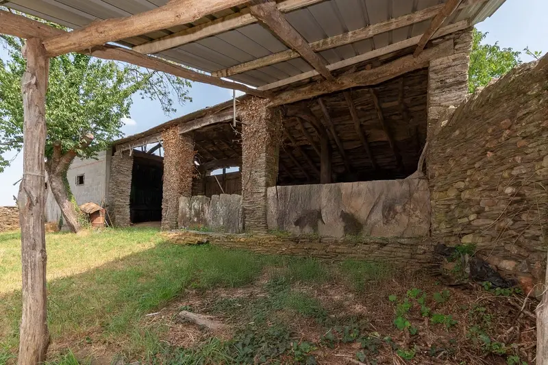 Casa Rural en Lugo ciudad: Finca con terreno y alpendres