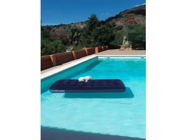 Chalet con Piscina y Vistas a la Laguna Ruidera