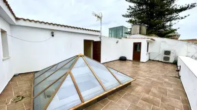 Casa en Venta en Centro Jerez: Ideal Familias y Profesionales