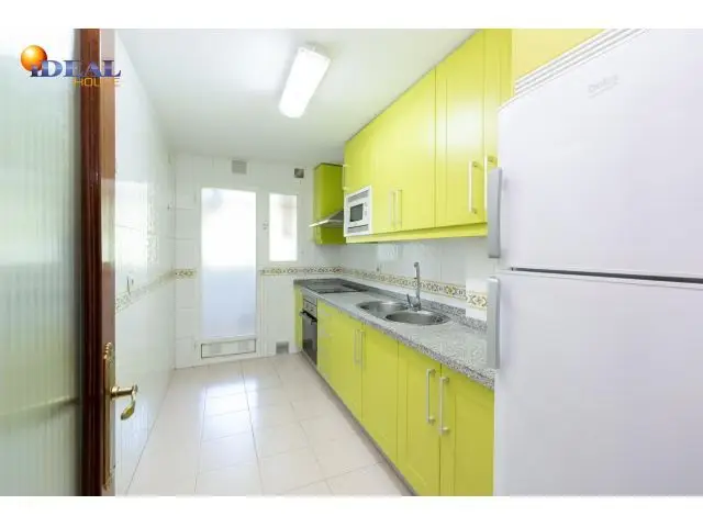Piso en Venta en Villarejo Granada 4 Dormitorios 130m2