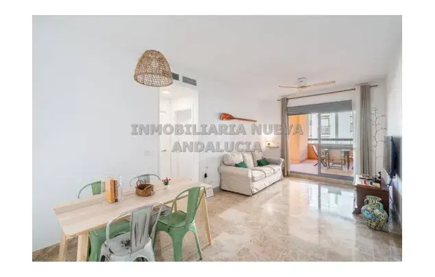 Rent 2 bedroom apartment of 90 m² in Almeria
