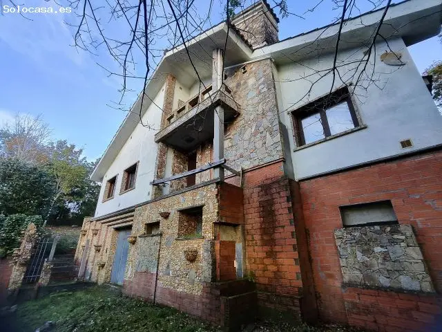 Chalet en Venta en Amés  Bugallido