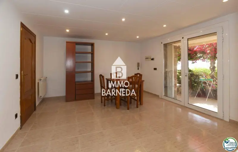 Apartamento en venta en Roses Girona cerca de la playa
