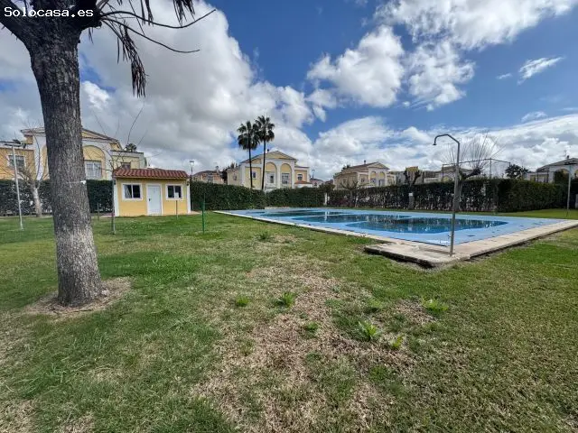 Chalet Pareado en Urbanizacion Guadiana