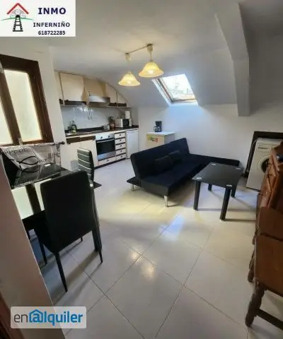 Atico 3 Dormitorios 1 Baño Centro Alquiler Temporada Corta