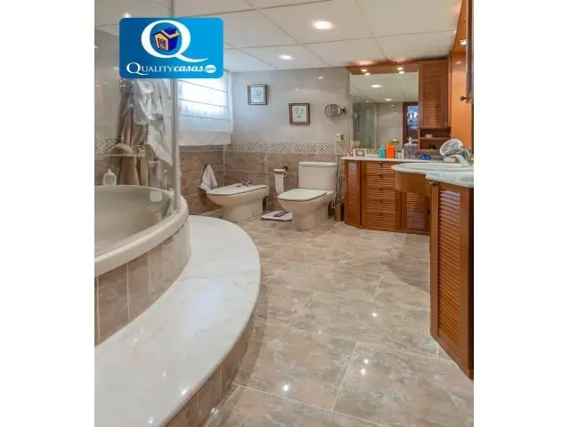 Piso en Venta Alicante Centro 3 Dormitorios 2 Baños Plaza Garaje