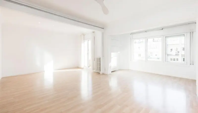 Piso en Venta Sant Gervasi 4 habitaciones 3 baños