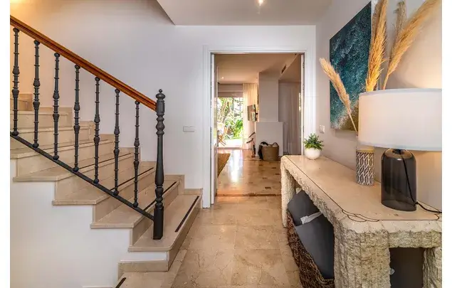 Casa Adosada 5 Dormitorios 300m² Marbella