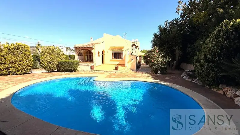 Casa en venta Jávea Pinosol con piscina 3 dormitorios