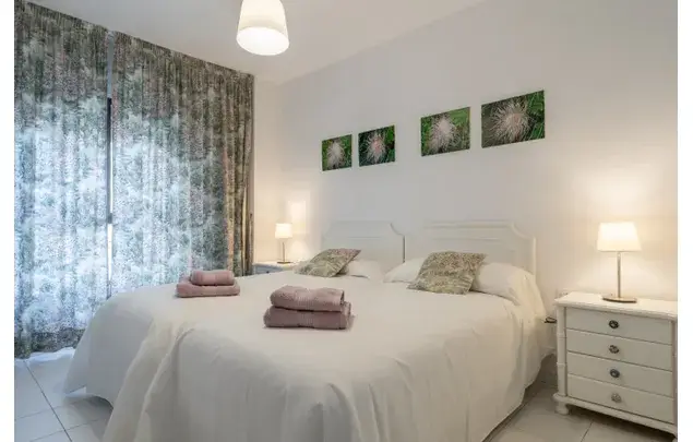 Alquiler Apartamento 2 Dormitorios Fuengirola 90m²
