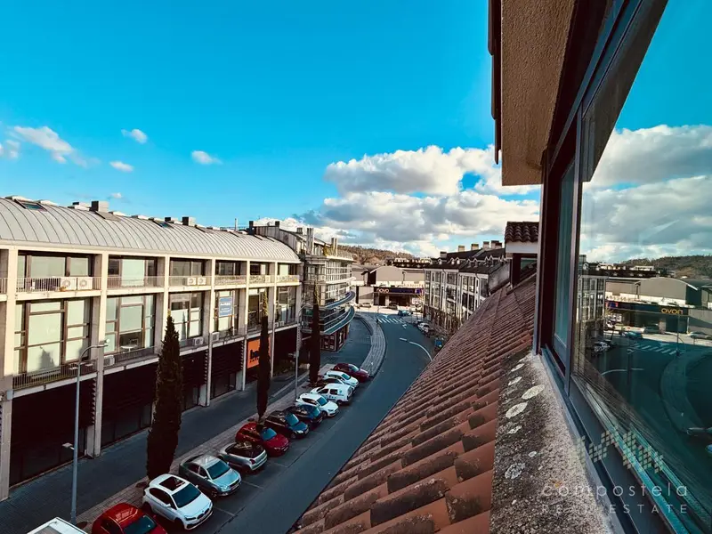 Venta Ático de Lujo en Milladoiro 3 Dormitorios 2 Baños Garaje Trastero