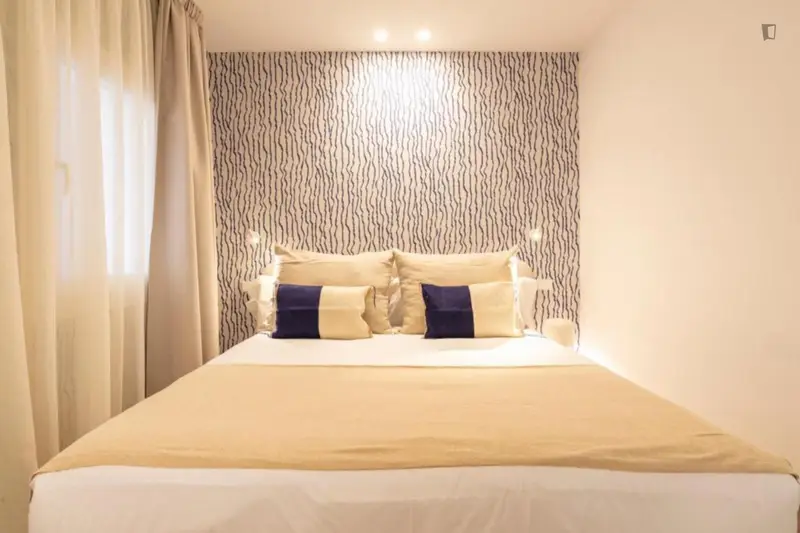 Apartamento Amueblado con Cocina y Baño Privado