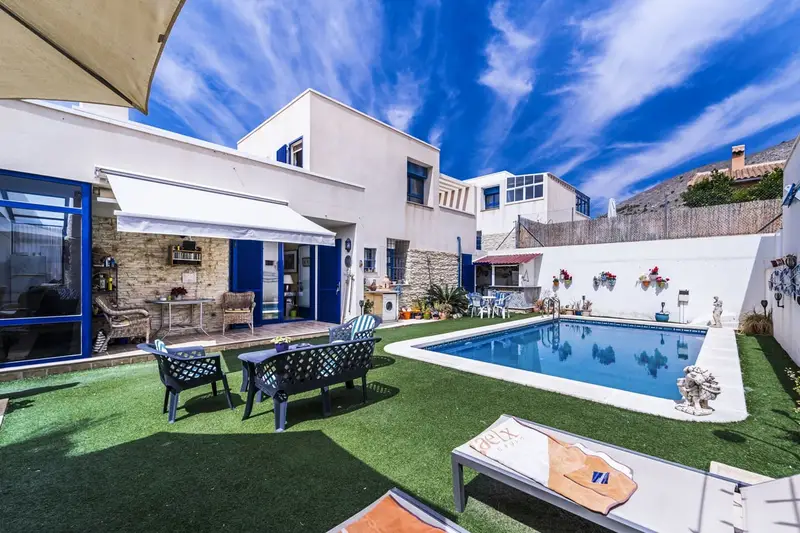 Chalet en Venta Fortuna Murcia 3 Dormitorios Piscina Privada